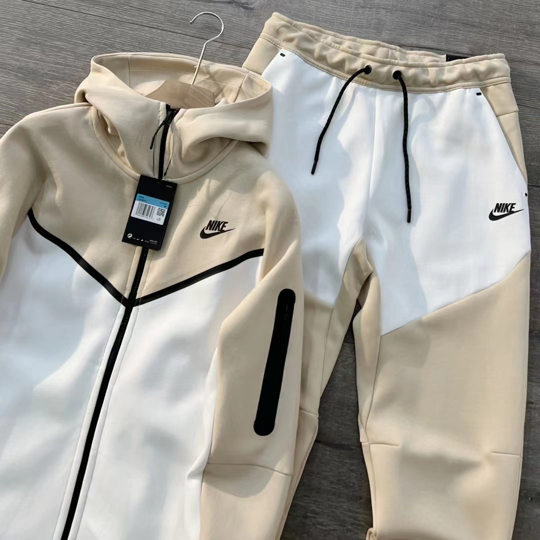 Conjunto Nike Tech